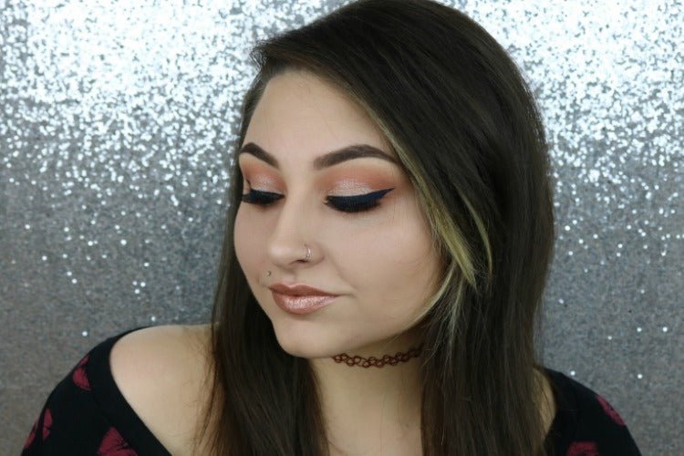 Peachy Spring Makeup Look with Aeroblend 2.0